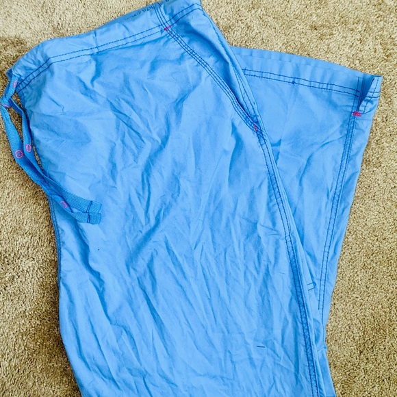 Wonderwink Ceil Blue plus size scrub pants - Picture 2 of 5